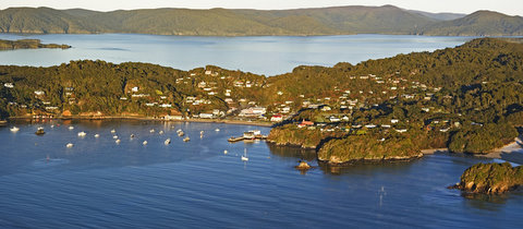 Halfmoon Bay, Stewart Island